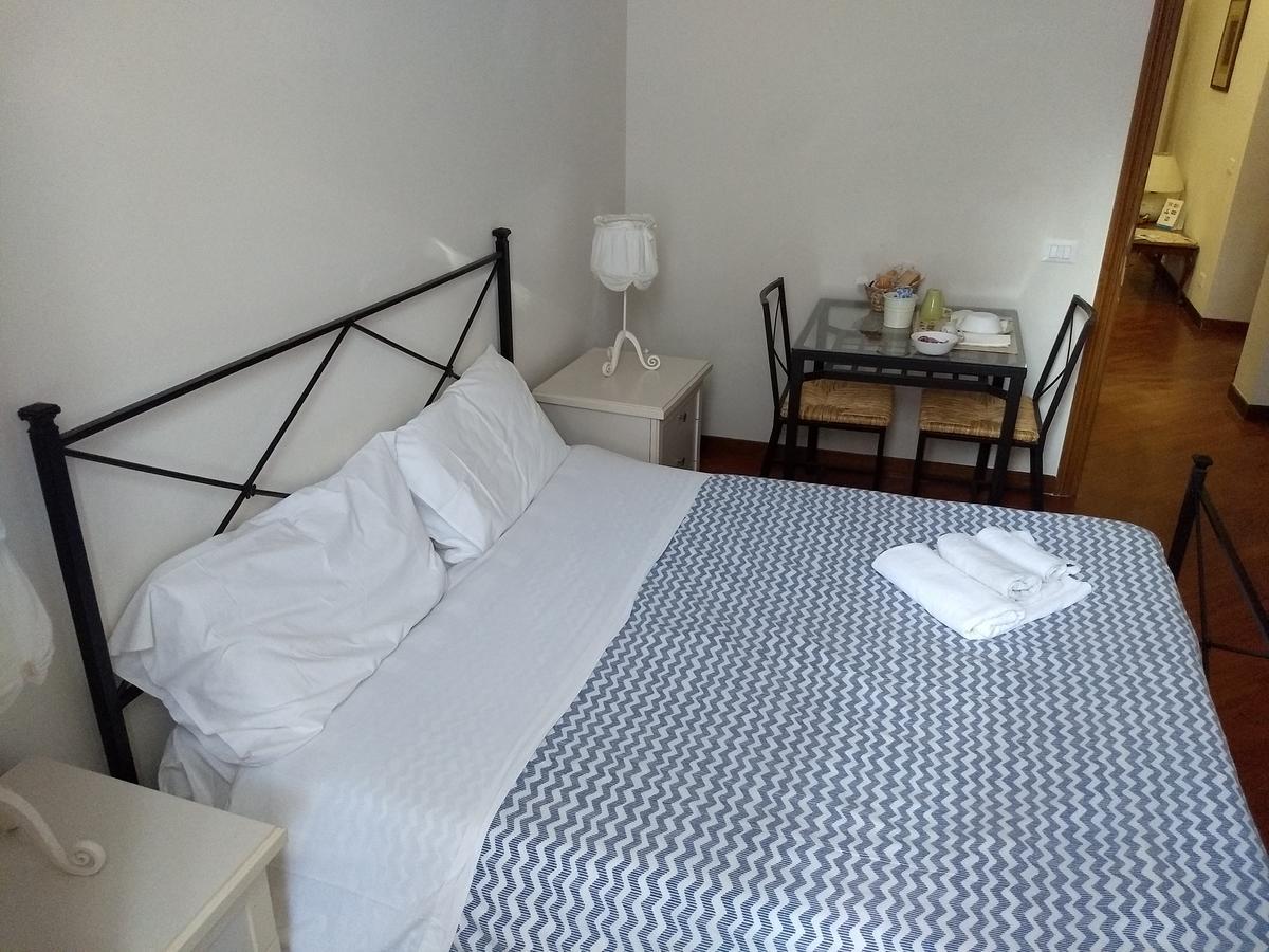 Living Rome Ottaviano B&B Extérieur photo